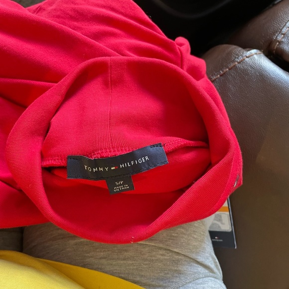 Tommy Hilfiger knit turtle neck sweater - Picture 4 of 4